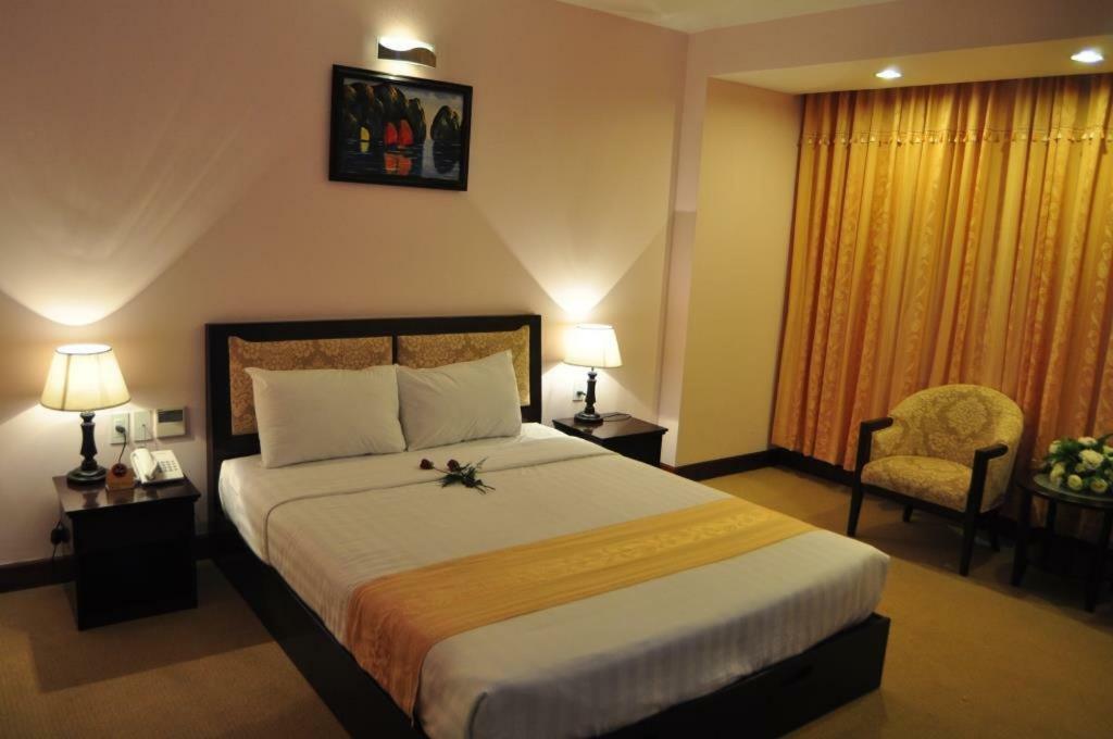 Dong Kinh Hotel ホーチミン市 エクステリア 写真