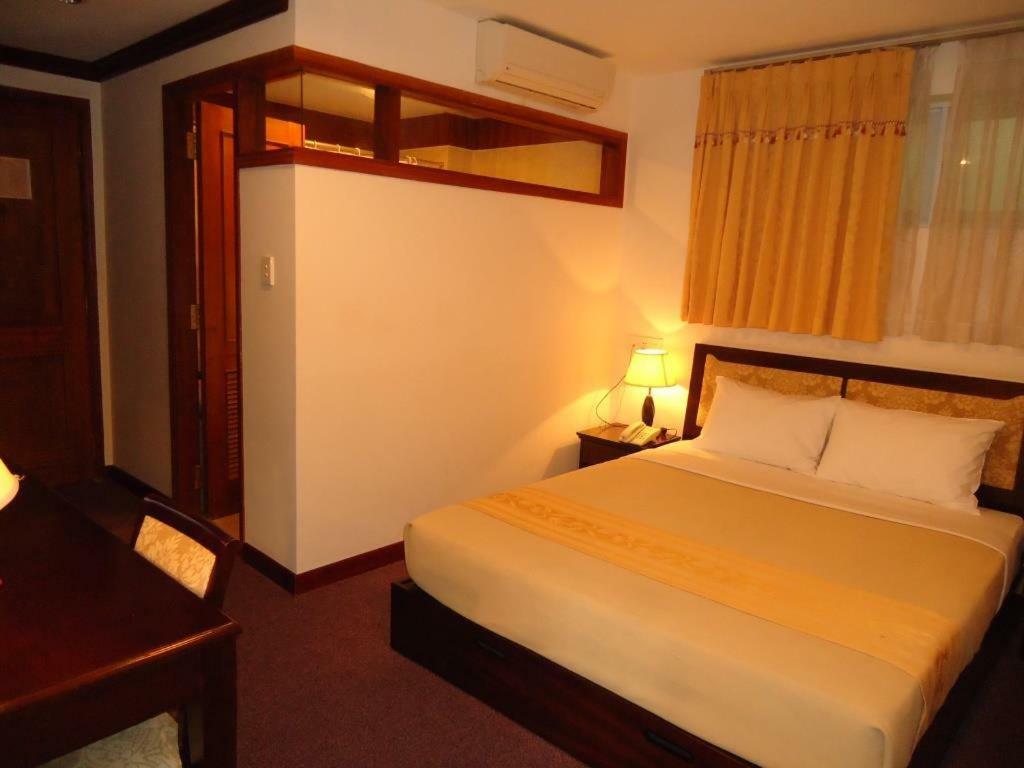 Dong Kinh Hotel ホーチミン市 エクステリア 写真
